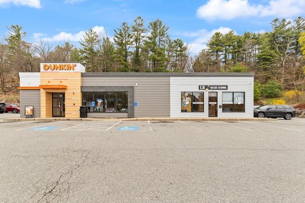 Exterior, Facade, None