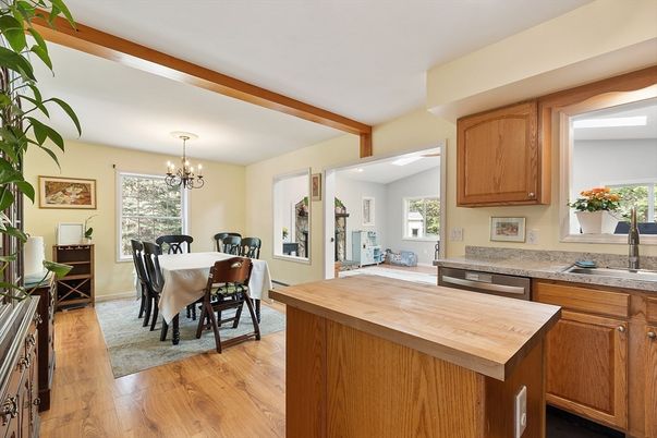 Chandelier, Dining room, Interior, Kitchen, Wooden Beams, Wood Texture Flooring