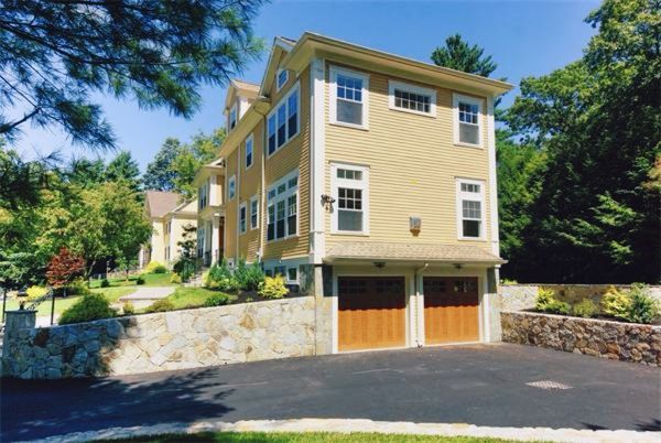 Attached, Exterior, Facade, Georgian