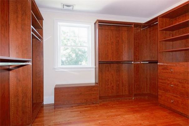 Interior, Walk-in Closets, Wood Texture Flooring