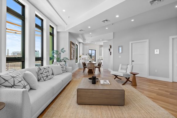 Dining room, Interior, Living room, Recessed Lighting, Wood Texture Flooring