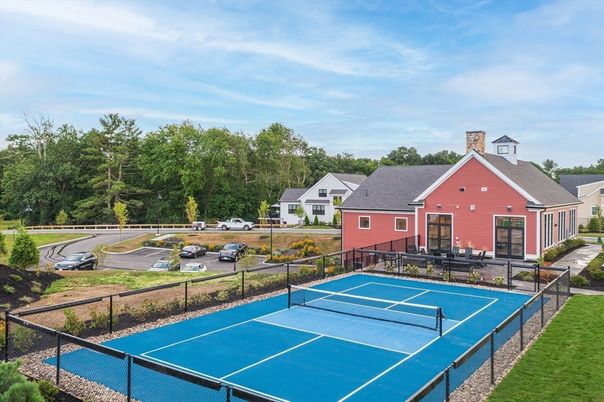 Exterior, Tennis Courts