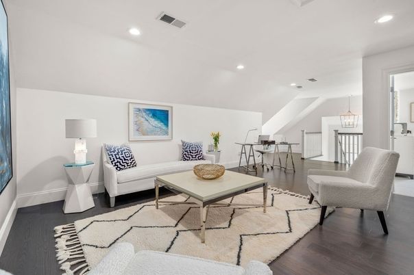 Interior, Living room, Pendant Lights, Recessed Lighting, Wood Texture Flooring