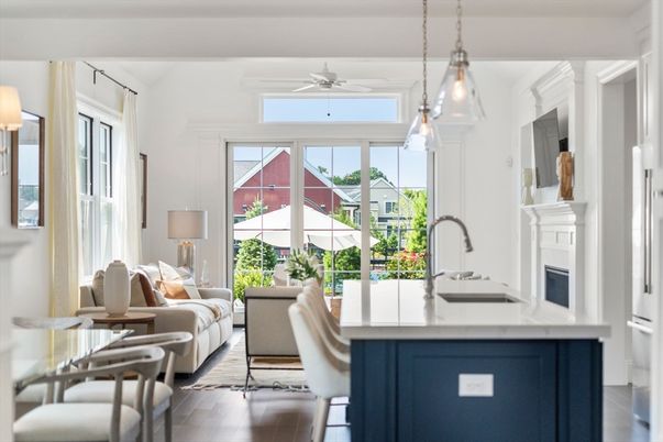 Interior, Kitchen, Living room, Pendant Lights, Wood Texture Flooring