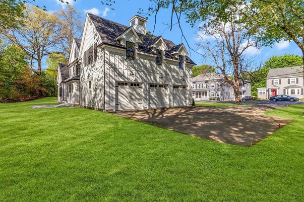 Backyard, Detached Garage, Exterior