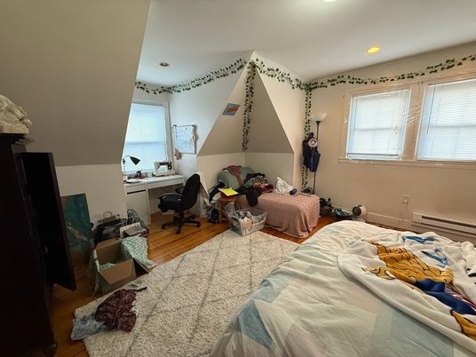 Bedroom, Home Office, Interior, Recessed Lighting, Wood Texture Flooring