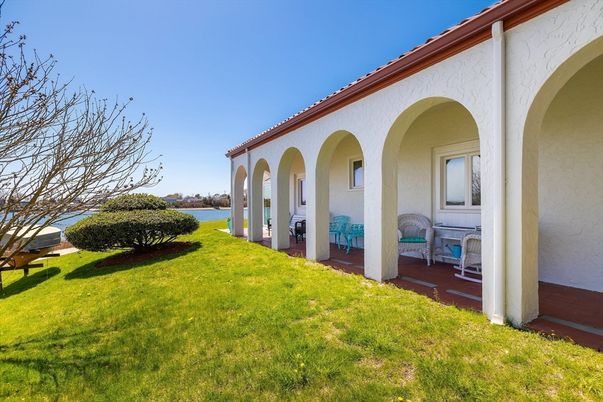 Backyard, Exterior, Water