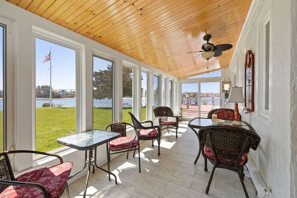Interior, Sun Room, Water, Wooden Ceilings, Wood Texture Flooring