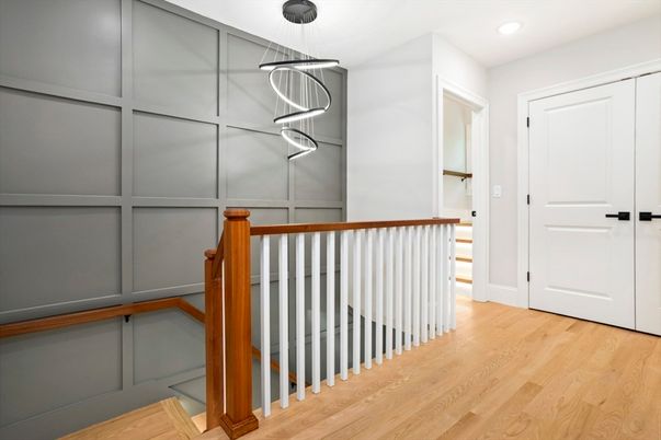 Interior, Pendant Lights, Recessed Lighting, Wood Texture Flooring