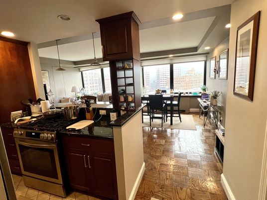 Dining room, Interior, Kitchen, Pendant Lights, Recessed Lighting, Wood Texture Flooring