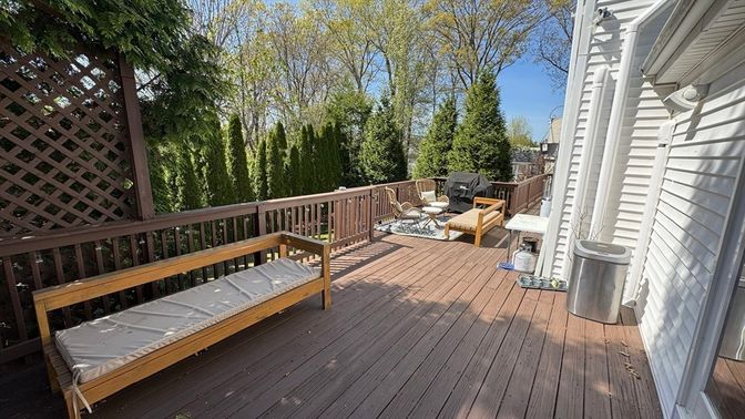 Exterior, Wood Texture Flooring