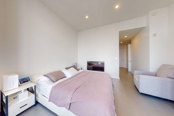 Bedroom, Interior, Recessed Lighting