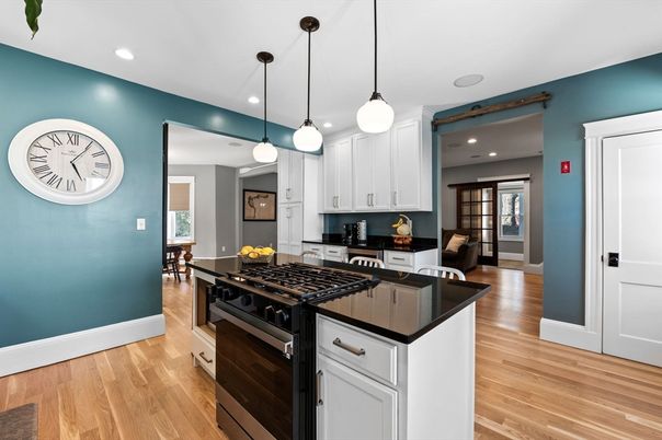 Interior, Kitchen, Pendant Lights, Recessed Lighting, Wood Texture Flooring