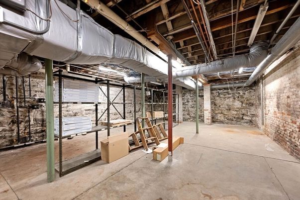 Garage, Interior, Stone Walls