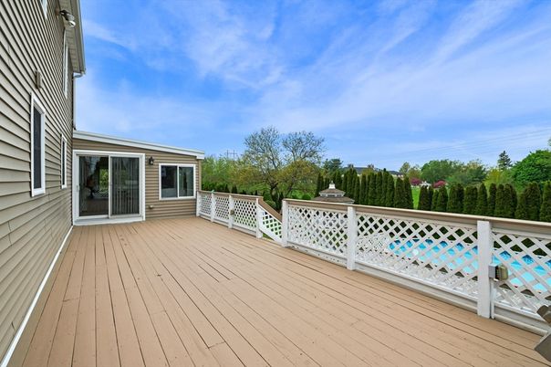 Exterior, Wood Texture Flooring
