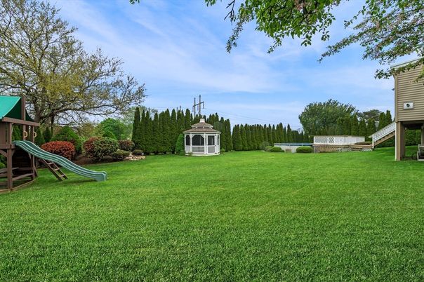 Backyard, Exterior, Playground