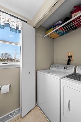Interior, Washer