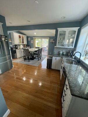 Dining room, Interior, Kitchen, Recessed Lighting, Stainless Steel Appliances, Wood Texture Flooring