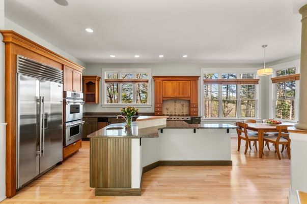 Dining room, Interior, Kitchen, Pendant Lights, Recessed Lighting, Stainless Steel Appliances, Wood Texture Flooring