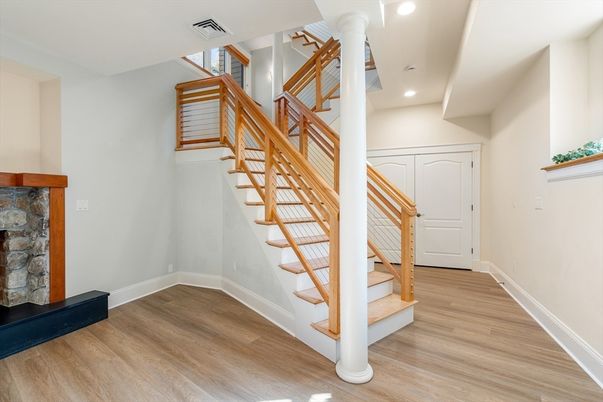 Interior, Recessed Lighting, Wood Texture Flooring