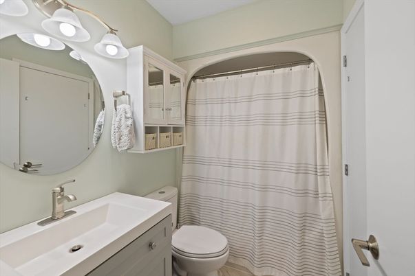 Bathroom, Interior