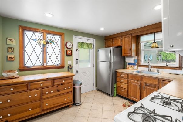 Interior, Kitchen, Recessed Lighting