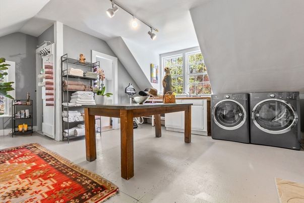 Home Office, Interior, Washer