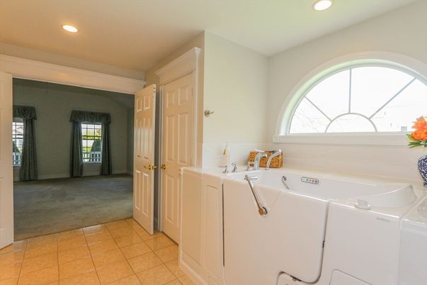 Interior, Recessed Lighting, Washer