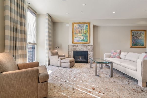 Fireplace, Interior, Living room, Recessed Lighting
