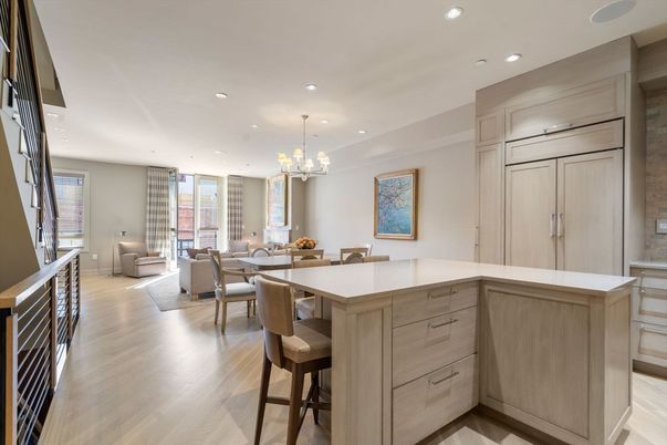 Chandelier, Dining room, Interior, Living room, Recessed Lighting, Wood Texture Flooring