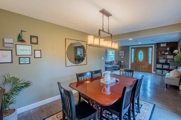Dining room, Interior, Pendant Lights, Recessed Lighting, Wood Texture Flooring