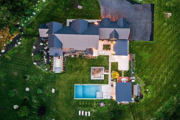Exterior, Drone