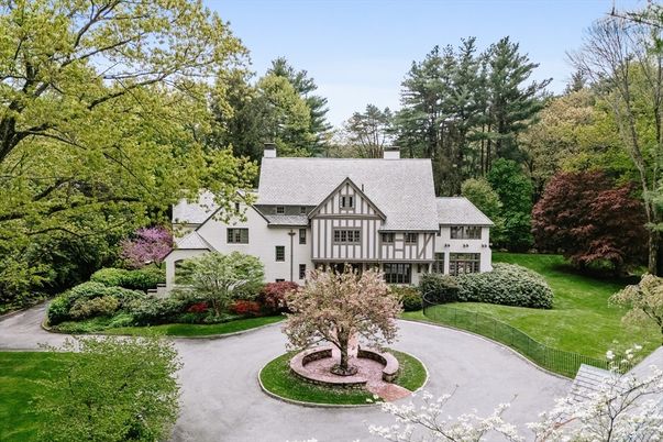 Backyard, Exterior, Facade, Tudor Revival