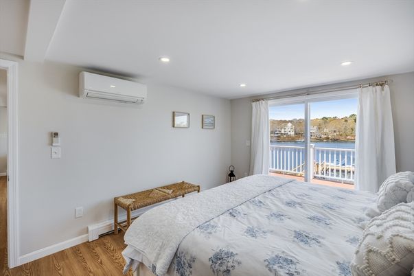 Bedroom, Interior, Recessed Lighting, Water, Wood Texture Flooring