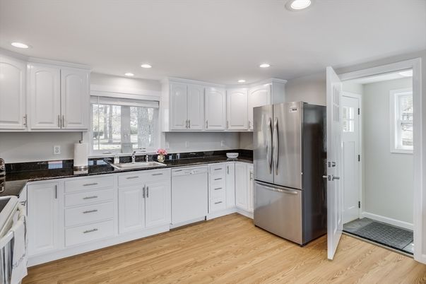 Interior, Kitchen, Recessed Lighting, Wood Texture Flooring