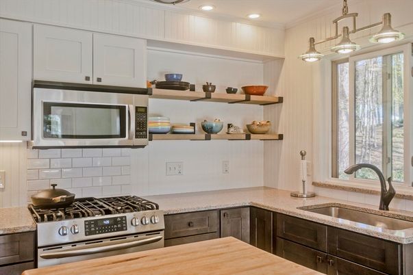 Interior, Kitchen, Pendant Lights, Recessed Lighting, Stainless Steel Appliances