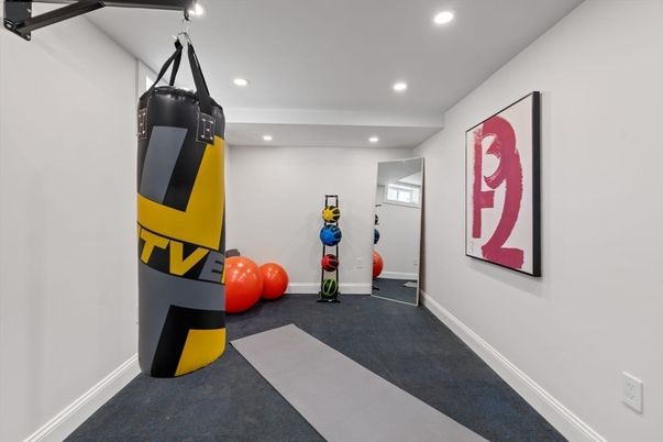 Fitness Equipment, Interior, Recessed Lighting