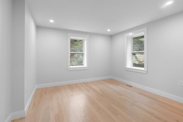 Empty room, Interior, Recessed Lighting, Wood Texture Flooring