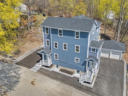 Detached Garage, Exterior
