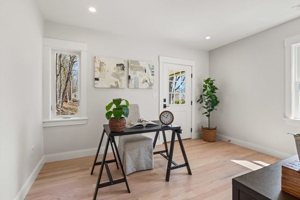 Home Office, Interior, Recessed Lighting, Wood Texture Flooring