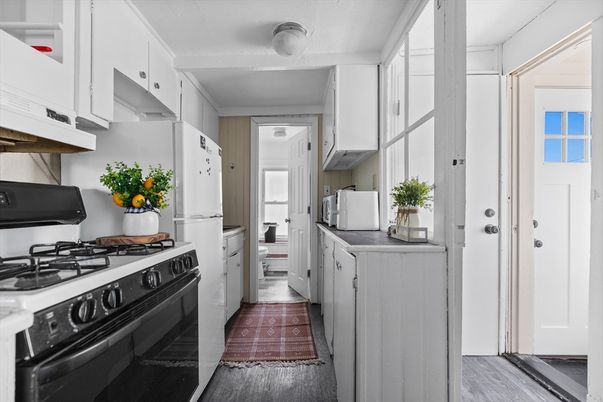 Interior, Kitchen, Wood Texture Flooring