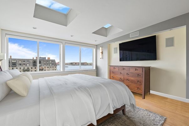Bedroom, Interior, Recessed Lighting, Water, Wood Texture Flooring