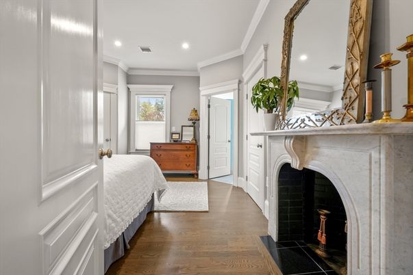 Bedroom, Fireplace, Interior, Recessed Lighting, Wood Texture Flooring
