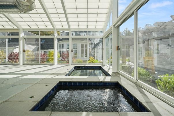 Interior, Pool, Sun Room