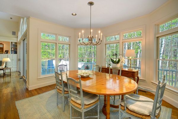 Chandelier, Dining room, Interior, Recessed Lighting, Wood Texture Flooring