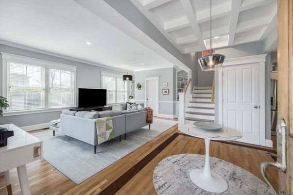 Interior, Living room, Pendant Lights, Recessed Lighting, Wood Texture Flooring