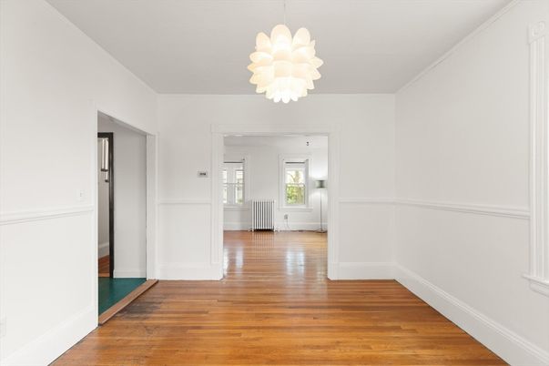Chandelier, Empty room, Interior, Wood Texture Flooring