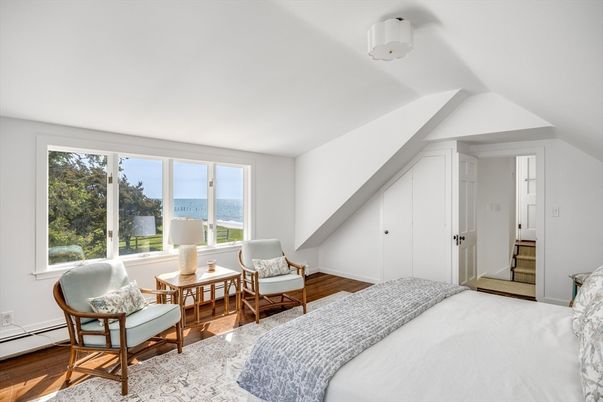 Bedroom, Interior, Water, Wood Texture Flooring