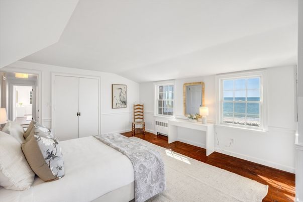 Bedroom, Interior, Water, Wood Texture Flooring