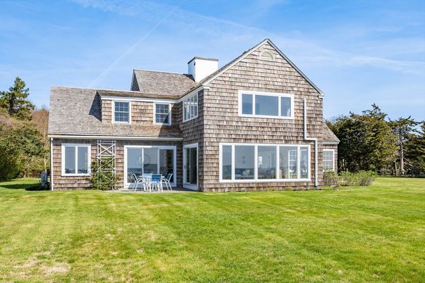 Backyard, Exterior, Facade, Brick Traditional